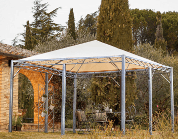Pavillon Torino feuerverzinkt mit Sonnensegel in einem mediterranen Garten
